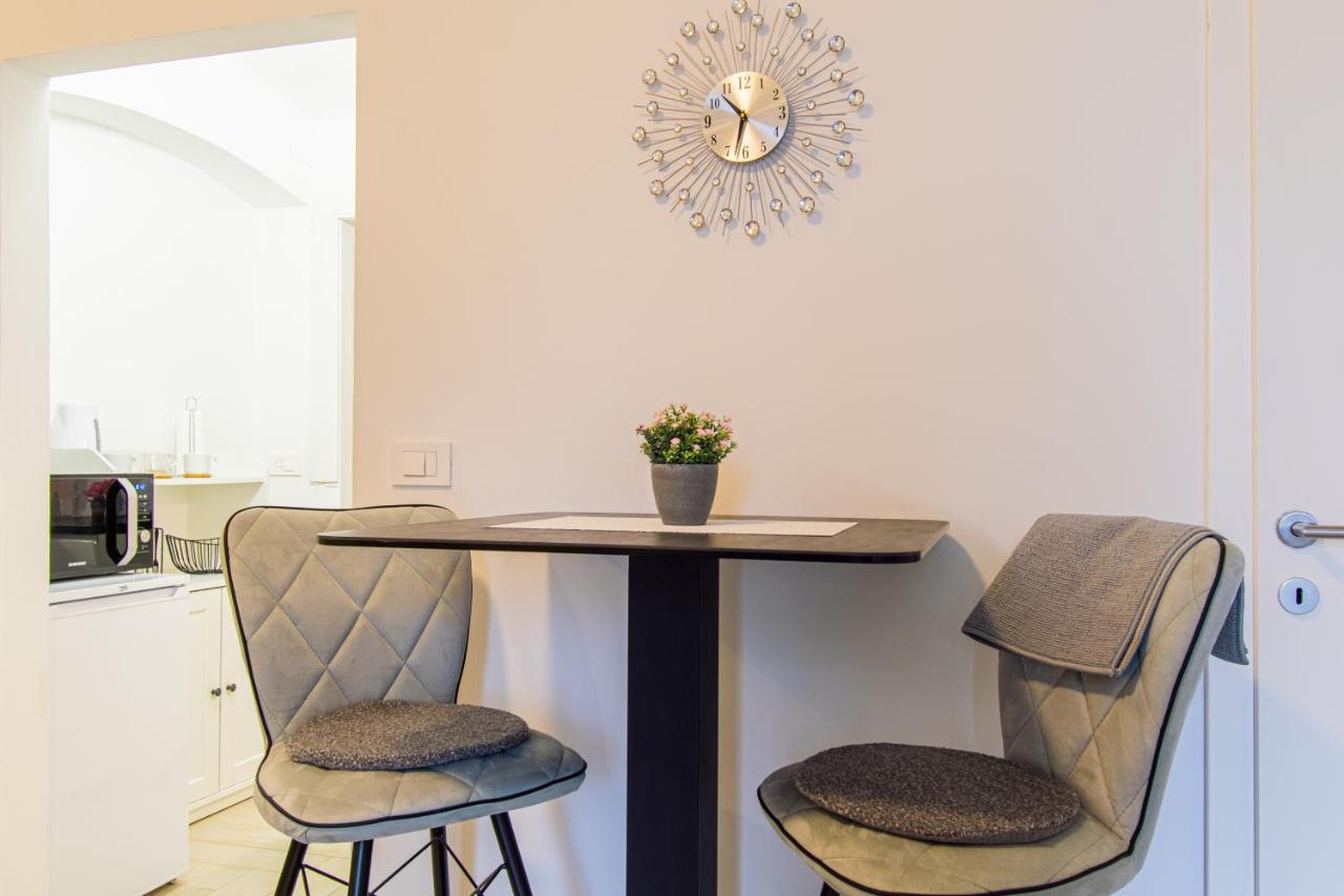 شقة Flexible Selfcheckins 44 - Zagreb - New - Center المظهر الخارجي الصورة